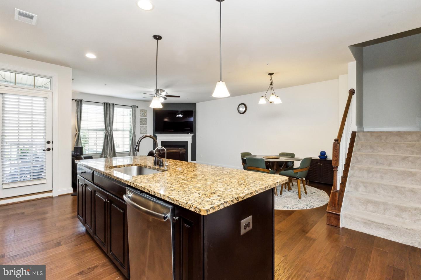 42087 SHADOWS PRIDE TER, ALDIE, Virginia 20105, 3 Bedrooms Bedrooms, ,2 BathroomsBathrooms,Residential,For sale,42087 SHADOWS PRIDE TER,VALO2093428 MLS # VALO2093428