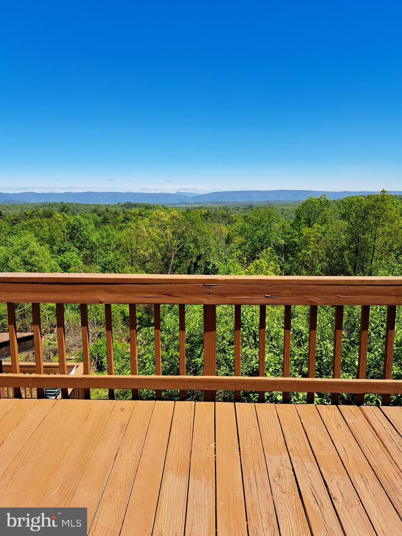 685 N MAPLE, MOUNT JACKSON, Virginia 22842, 4 Bedrooms Bedrooms, ,2 BathroomsBathrooms,Residential,For sale,685 N MAPLE,VASH2011166 MLS # VASH2011166