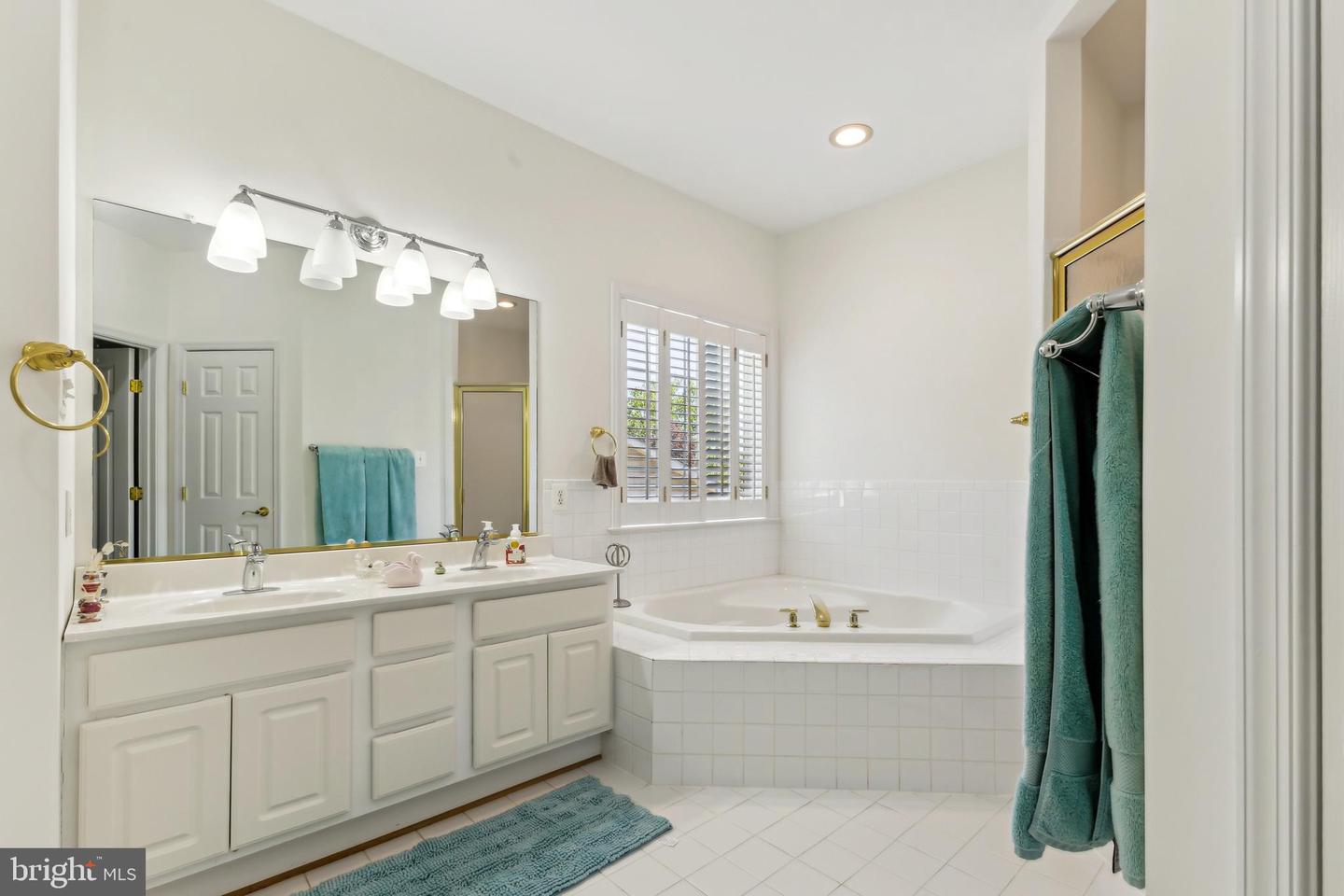7587 MYERS CT, WARRENTON, Virginia 20187, 3 Bedrooms Bedrooms, ,2 BathroomsBathrooms,Residential,For sale,7587 MYERS CT,VAFQ2016190 MLS # VAFQ2016190
