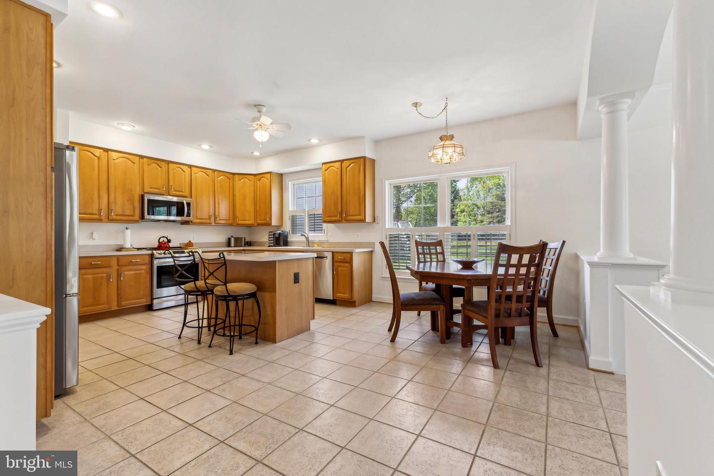7587 MYERS CT, WARRENTON, Virginia 20187, 3 Bedrooms Bedrooms, ,2 BathroomsBathrooms,Residential,For sale,7587 MYERS CT,VAFQ2016190 MLS # VAFQ2016190