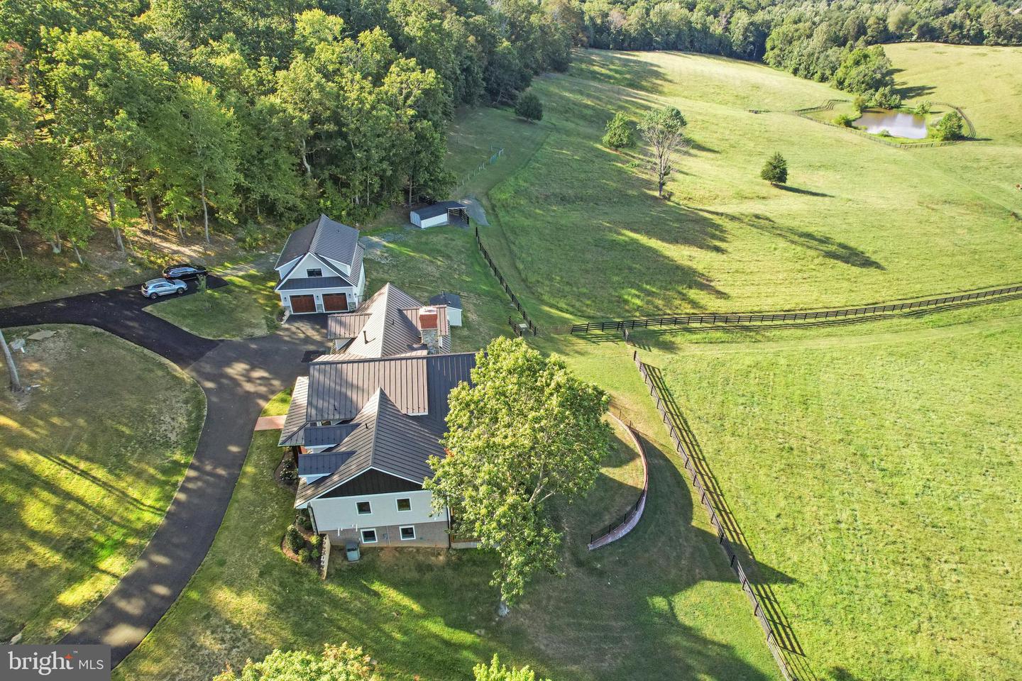 6760 WILSON RD, MARSHALL, Virginia 20115, 4 Bedrooms Bedrooms, ,3 BathroomsBathrooms,Farm,For sale,6760 WILSON RD,VAFQ2016350 MLS # VAFQ2016350