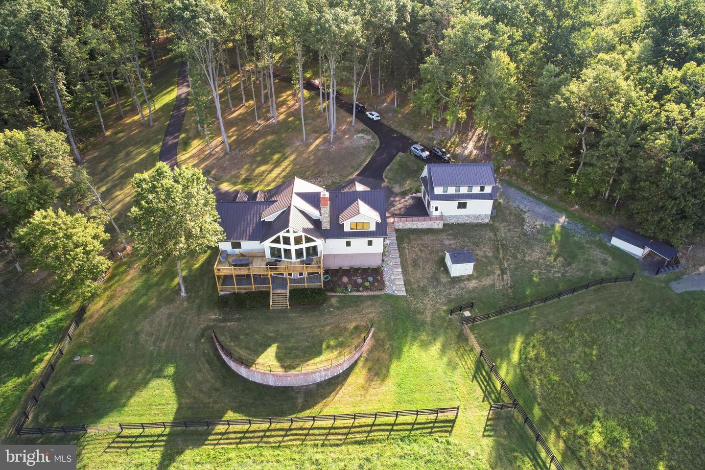 6760 WILSON RD, MARSHALL, Virginia 20115, 4 Bedrooms Bedrooms, ,3 BathroomsBathrooms,Farm,For sale,6760 WILSON RD,VAFQ2016350 MLS # VAFQ2016350