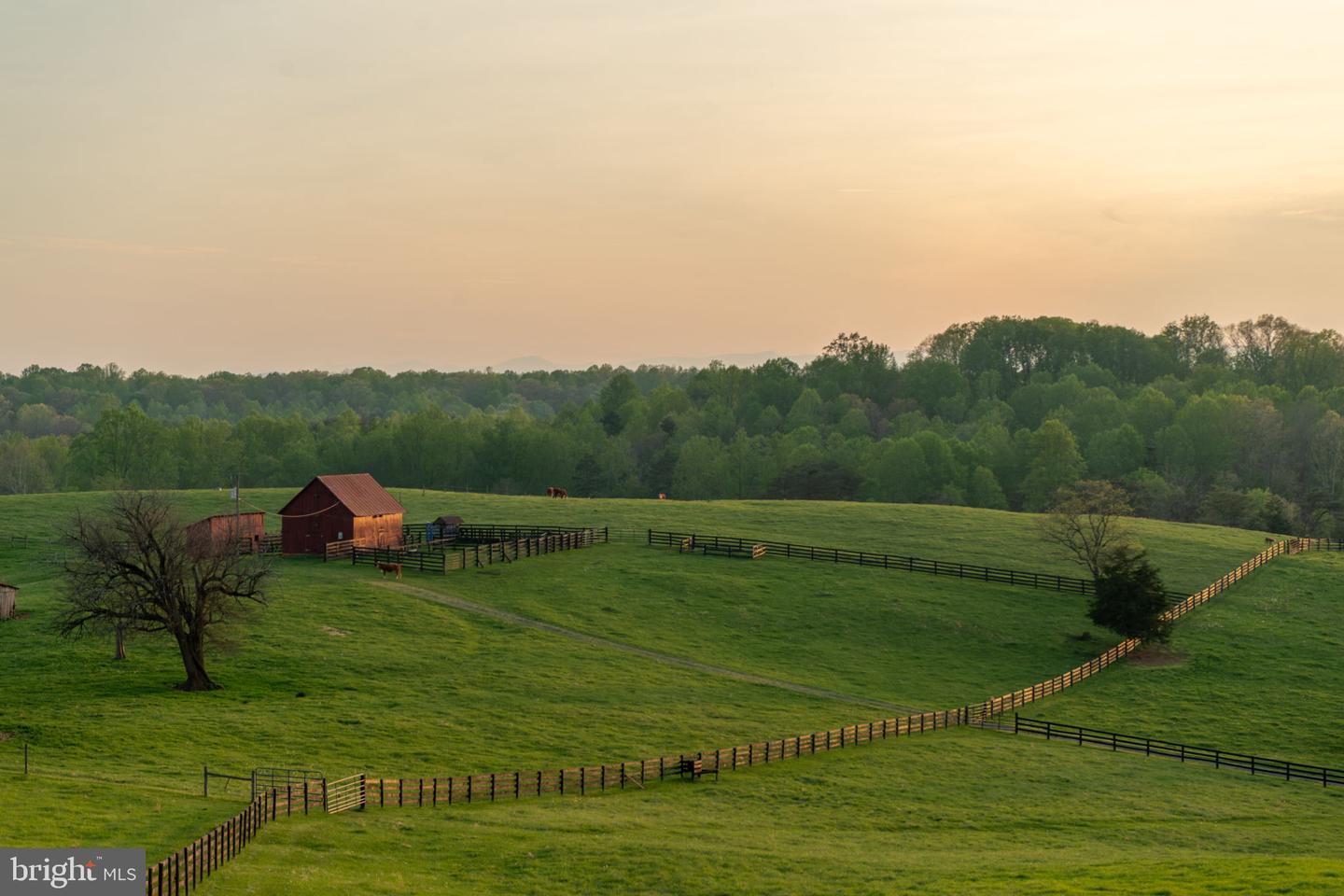 6760 WILSON RD, MARSHALL, Virginia 20115, 4 Bedrooms Bedrooms, ,3 BathroomsBathrooms,Farm,For sale,6760 WILSON RD,VAFQ2016350 MLS # VAFQ2016350