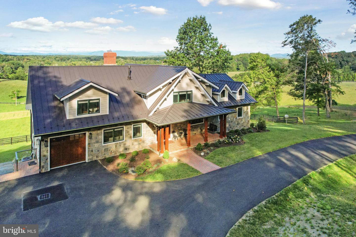 6760 WILSON RD, MARSHALL, Virginia 20115, 4 Bedrooms Bedrooms, ,3 BathroomsBathrooms,Farm,For sale,6760 WILSON RD,VAFQ2016350 MLS # VAFQ2016350