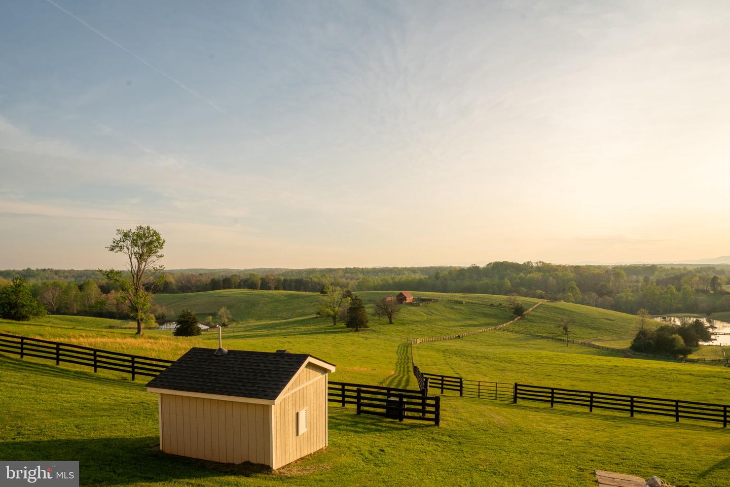 6760 WILSON RD, MARSHALL, Virginia 20115, 4 Bedrooms Bedrooms, ,3 BathroomsBathrooms,Farm,For sale,6760 WILSON RD,VAFQ2016350 MLS # VAFQ2016350