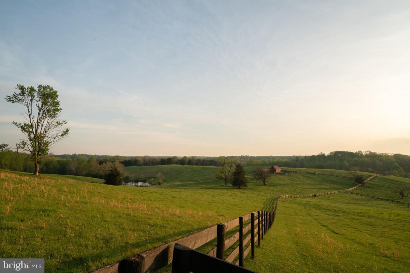 6760 WILSON RD, MARSHALL, Virginia 20115, 4 Bedrooms Bedrooms, ,3 BathroomsBathrooms,Farm,For sale,6760 WILSON RD,VAFQ2016350 MLS # VAFQ2016350