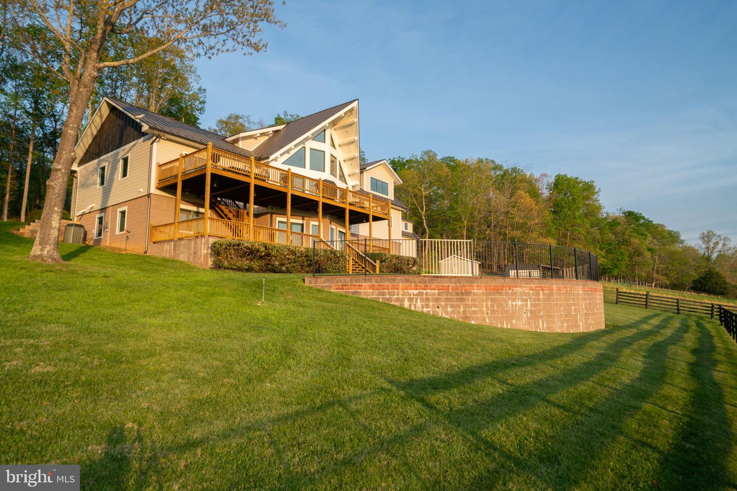 6760 WILSON RD, MARSHALL, Virginia 20115, 4 Bedrooms Bedrooms, ,3 BathroomsBathrooms,Farm,For sale,6760 WILSON RD,VAFQ2016350 MLS # VAFQ2016350