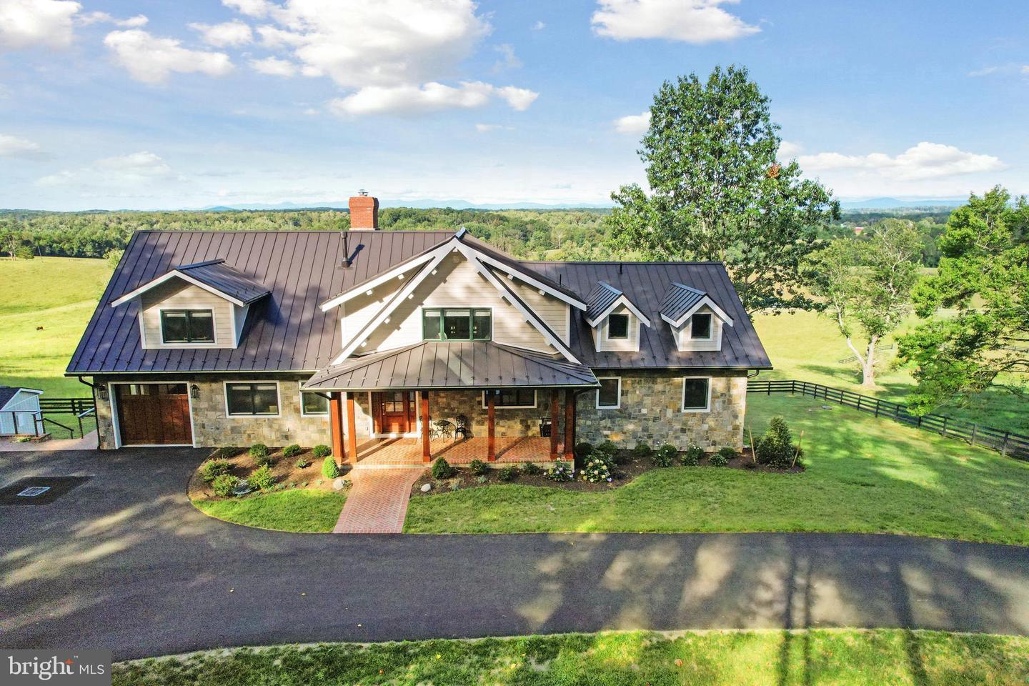 6760 WILSON RD, MARSHALL, Virginia 20115, 4 Bedrooms Bedrooms, ,3 BathroomsBathrooms,Farm,For sale,6760 WILSON RD,VAFQ2016350 MLS # VAFQ2016350