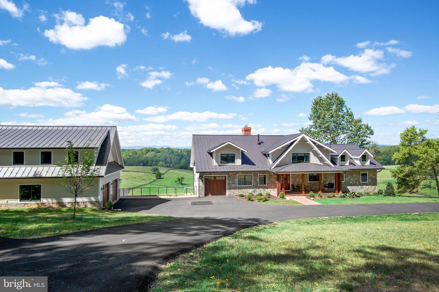6760 WILSON RD, MARSHALL, Virginia 20115, 4 Bedrooms Bedrooms, ,3 BathroomsBathrooms,Farm,For sale,6760 WILSON RD,VAFQ2016350 MLS # VAFQ2016350