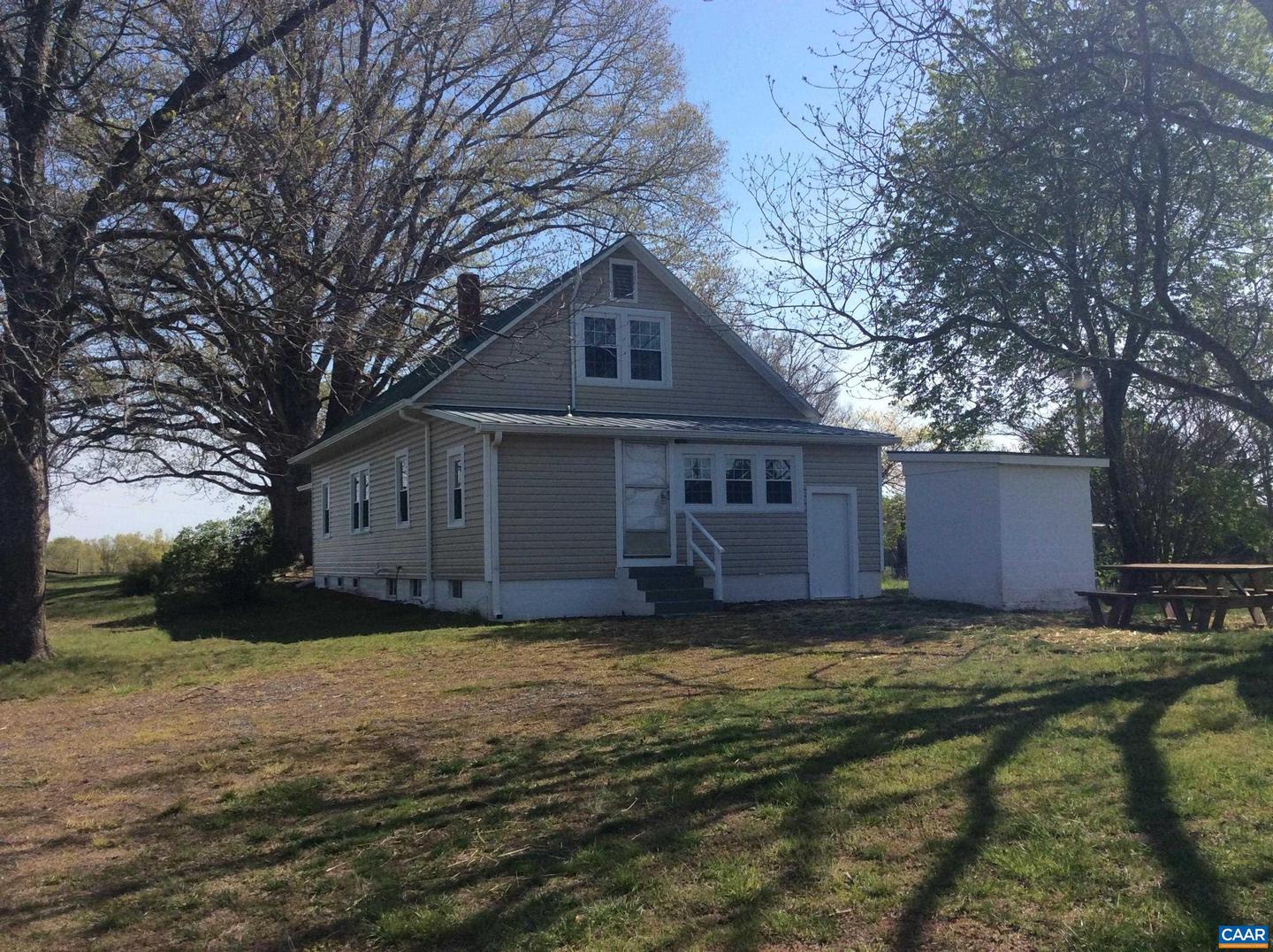 2987 PAYNES POND RD, SCOTTSVILLE, Virginia 24590, 4 Bedrooms Bedrooms, ,1 BathroomBathrooms,Farm,For sale,2987 PAYNES POND RD,663954 MLS # 663954