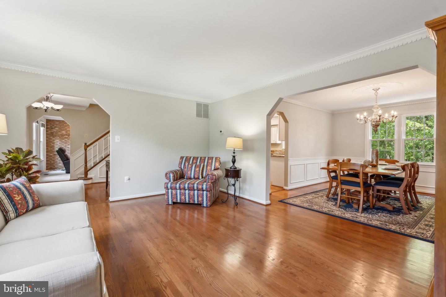 15459 MEHERRIN DR, CENTREVILLE, Virginia 20120, 5 Bedrooms Bedrooms, ,3 BathroomsBathrooms,Residential,For sale,15459 MEHERRIN DR,VAFX2233268 MLS # VAFX2233268
