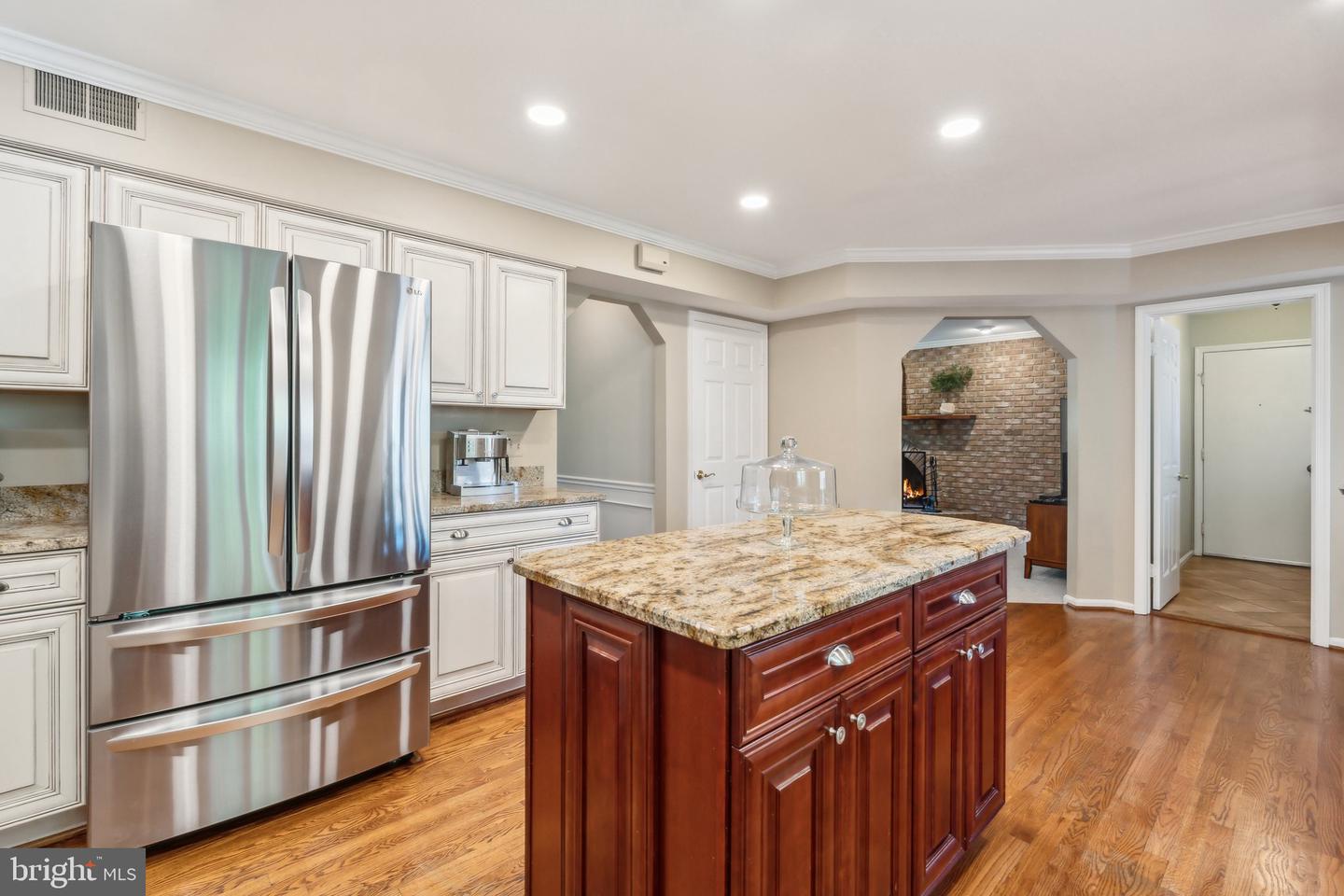 15459 MEHERRIN DR, CENTREVILLE, Virginia 20120, 5 Bedrooms Bedrooms, ,3 BathroomsBathrooms,Residential,For sale,15459 MEHERRIN DR,VAFX2233268 MLS # VAFX2233268