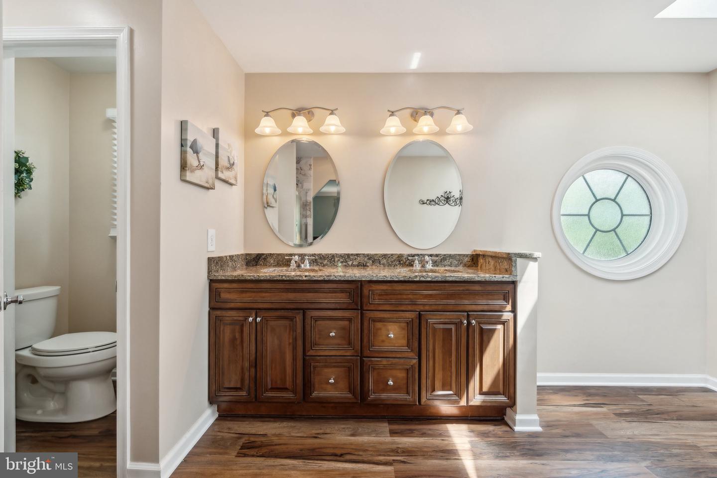 15459 MEHERRIN DR, CENTREVILLE, Virginia 20120, 5 Bedrooms Bedrooms, ,3 BathroomsBathrooms,Residential,For sale,15459 MEHERRIN DR,VAFX2233268 MLS # VAFX2233268