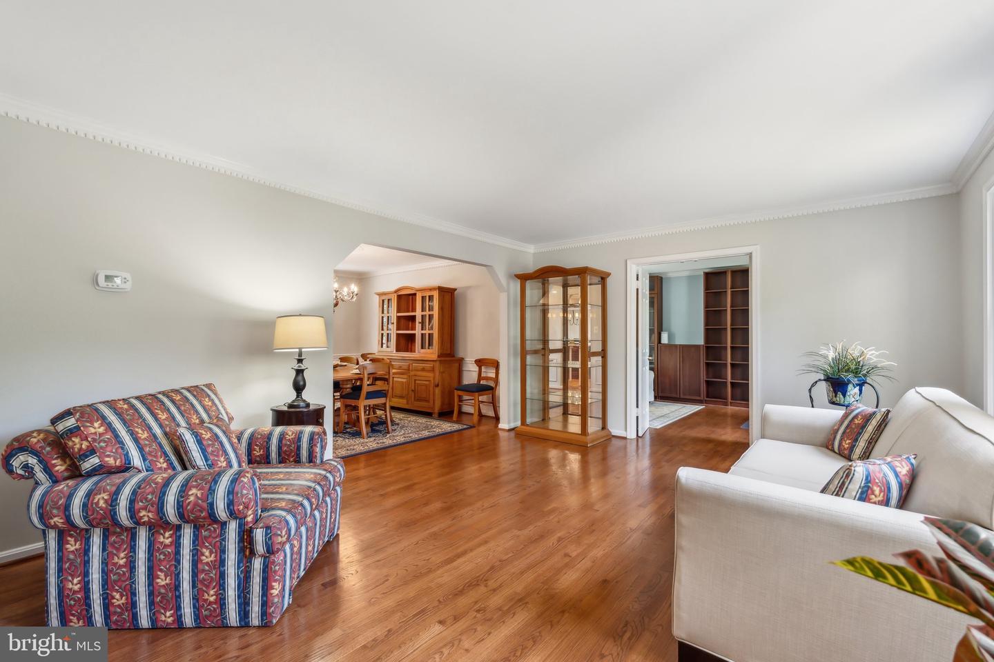 15459 MEHERRIN DR, CENTREVILLE, Virginia 20120, 5 Bedrooms Bedrooms, ,3 BathroomsBathrooms,Residential,For sale,15459 MEHERRIN DR,VAFX2233268 MLS # VAFX2233268