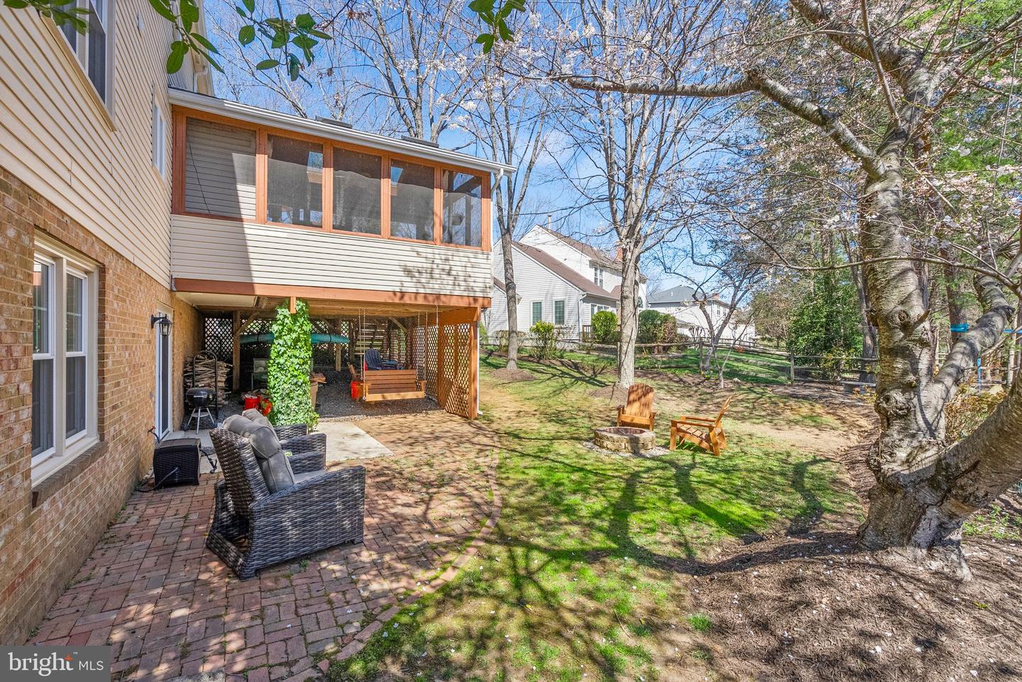 15459 MEHERRIN DR, CENTREVILLE, Virginia 20120, 5 Bedrooms Bedrooms, ,3 BathroomsBathrooms,Residential,For sale,15459 MEHERRIN DR,VAFX2233268 MLS # VAFX2233268