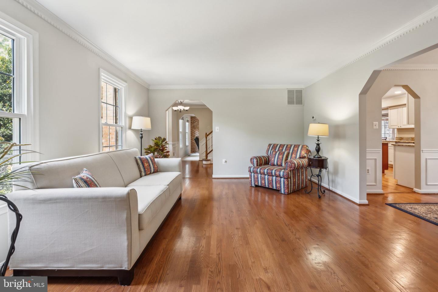 15459 MEHERRIN DR, CENTREVILLE, Virginia 20120, 5 Bedrooms Bedrooms, ,3 BathroomsBathrooms,Residential,For sale,15459 MEHERRIN DR,VAFX2233268 MLS # VAFX2233268