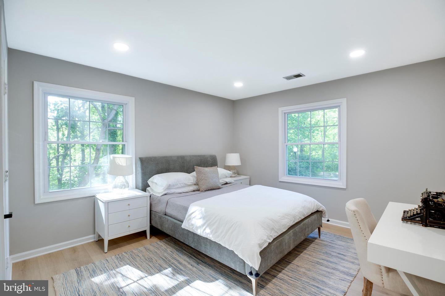 5901-F KINGSFORD RD #440, SPRINGFIELD, Virginia 22152, 3 Bedrooms Bedrooms, ,2 BathroomsBathrooms,Residential,For sale,5901-F KINGSFORD RD #440,VAFX2233270 MLS # VAFX2233270