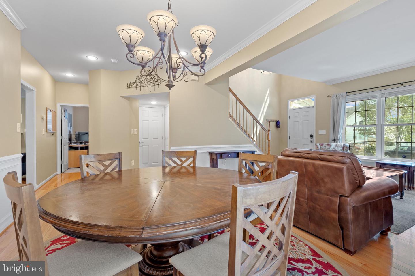 15008 SENECA KNOLL WAY, HAYMARKET, Virginia 20169, 4 Bedrooms Bedrooms, ,3 BathroomsBathrooms,Residential,For sale,15008 SENECA KNOLL WAY,VAPW2091694 MLS # VAPW2091694