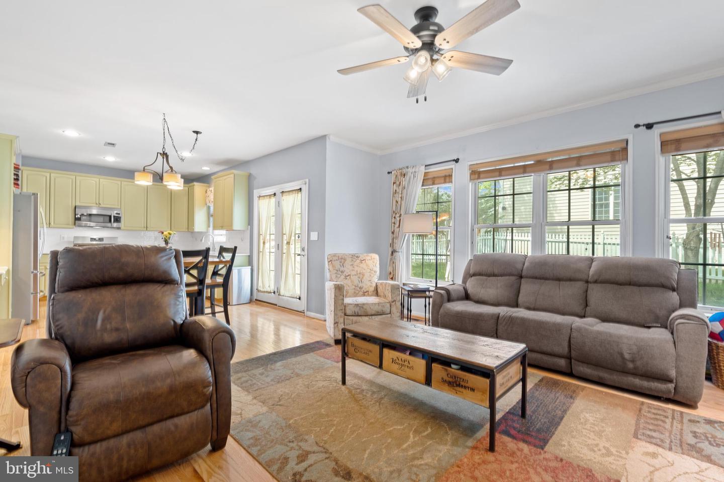 15008 SENECA KNOLL WAY, HAYMARKET, Virginia 20169, 4 Bedrooms Bedrooms, ,3 BathroomsBathrooms,Residential,For sale,15008 SENECA KNOLL WAY,VAPW2091694 MLS # VAPW2091694