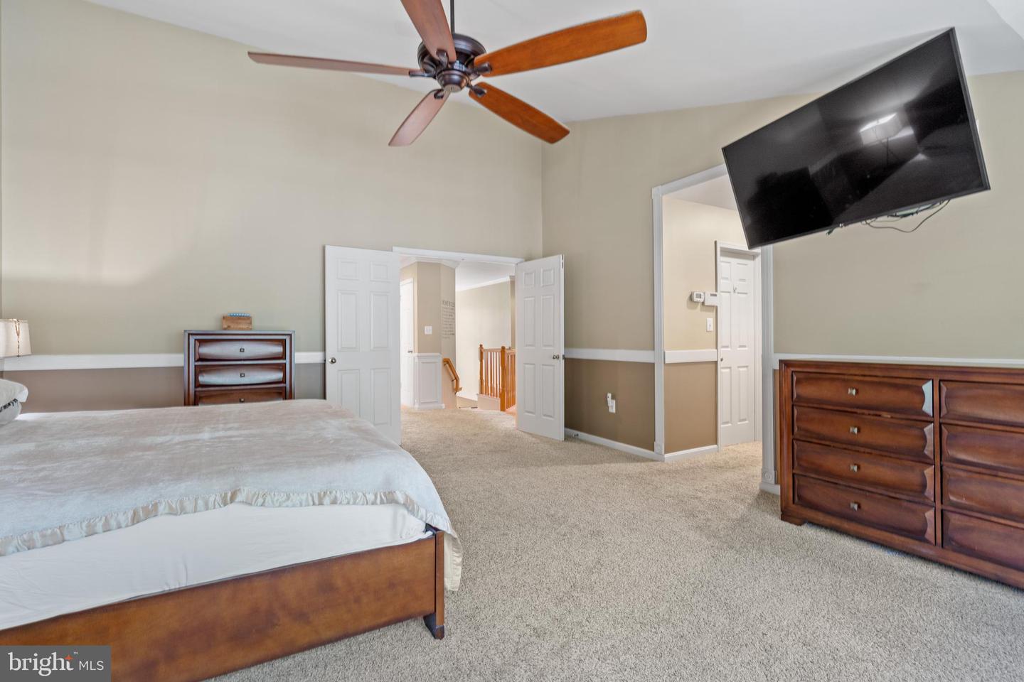 15008 SENECA KNOLL WAY, HAYMARKET, Virginia 20169, 4 Bedrooms Bedrooms, ,3 BathroomsBathrooms,Residential,For sale,15008 SENECA KNOLL WAY,VAPW2091694 MLS # VAPW2091694