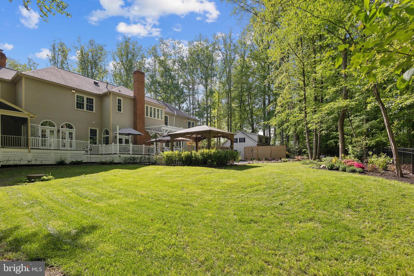 6601 RUTLEDGE DR, FAIRFAX STATION, Virginia 22039, 5 Bedrooms Bedrooms, ,4 BathroomsBathrooms,Residential,For sale,6601 RUTLEDGE DR,VAFX2233294 MLS # VAFX2233294