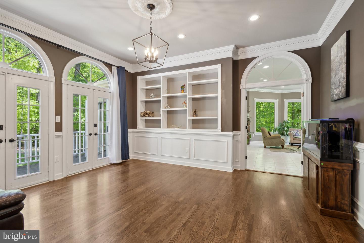 6601 RUTLEDGE DR, FAIRFAX STATION, Virginia 22039, 5 Bedrooms Bedrooms, ,4 BathroomsBathrooms,Residential,For sale,6601 RUTLEDGE DR,VAFX2233294 MLS # VAFX2233294