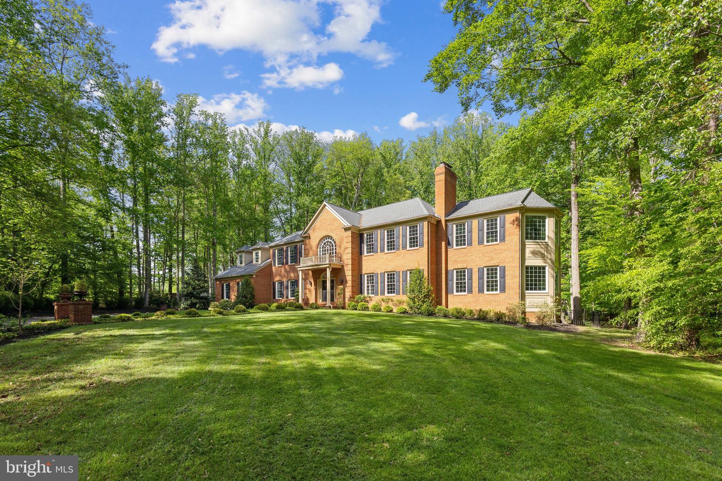 6601 RUTLEDGE DR, FAIRFAX STATION, Virginia 22039, 5 Bedrooms Bedrooms, ,4 BathroomsBathrooms,Residential,For sale,6601 RUTLEDGE DR,VAFX2233294 MLS # VAFX2233294