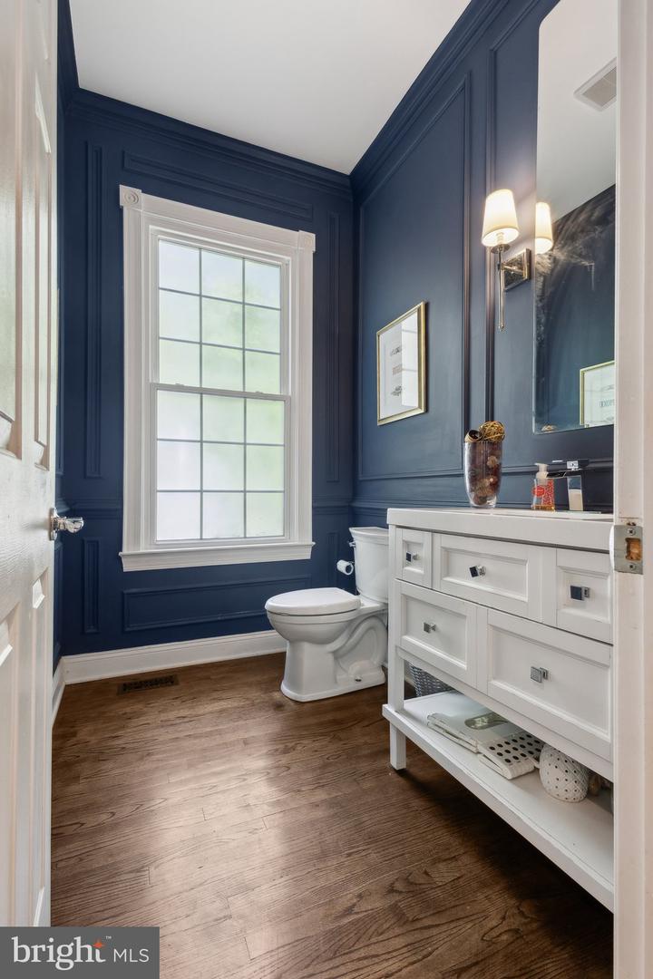 6601 RUTLEDGE DR, FAIRFAX STATION, Virginia 22039, 5 Bedrooms Bedrooms, ,4 BathroomsBathrooms,Residential,For sale,6601 RUTLEDGE DR,VAFX2233294 MLS # VAFX2233294