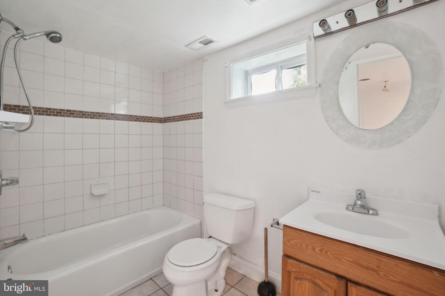 4301 ORD ST NE, WASHINGTON, District Of Columbia 20019, 4 Bedrooms Bedrooms, ,2 BathroomsBathrooms,Residential,For sale,4301 ORD ST NE,DCDC2194890 MLS # DCDC2194890