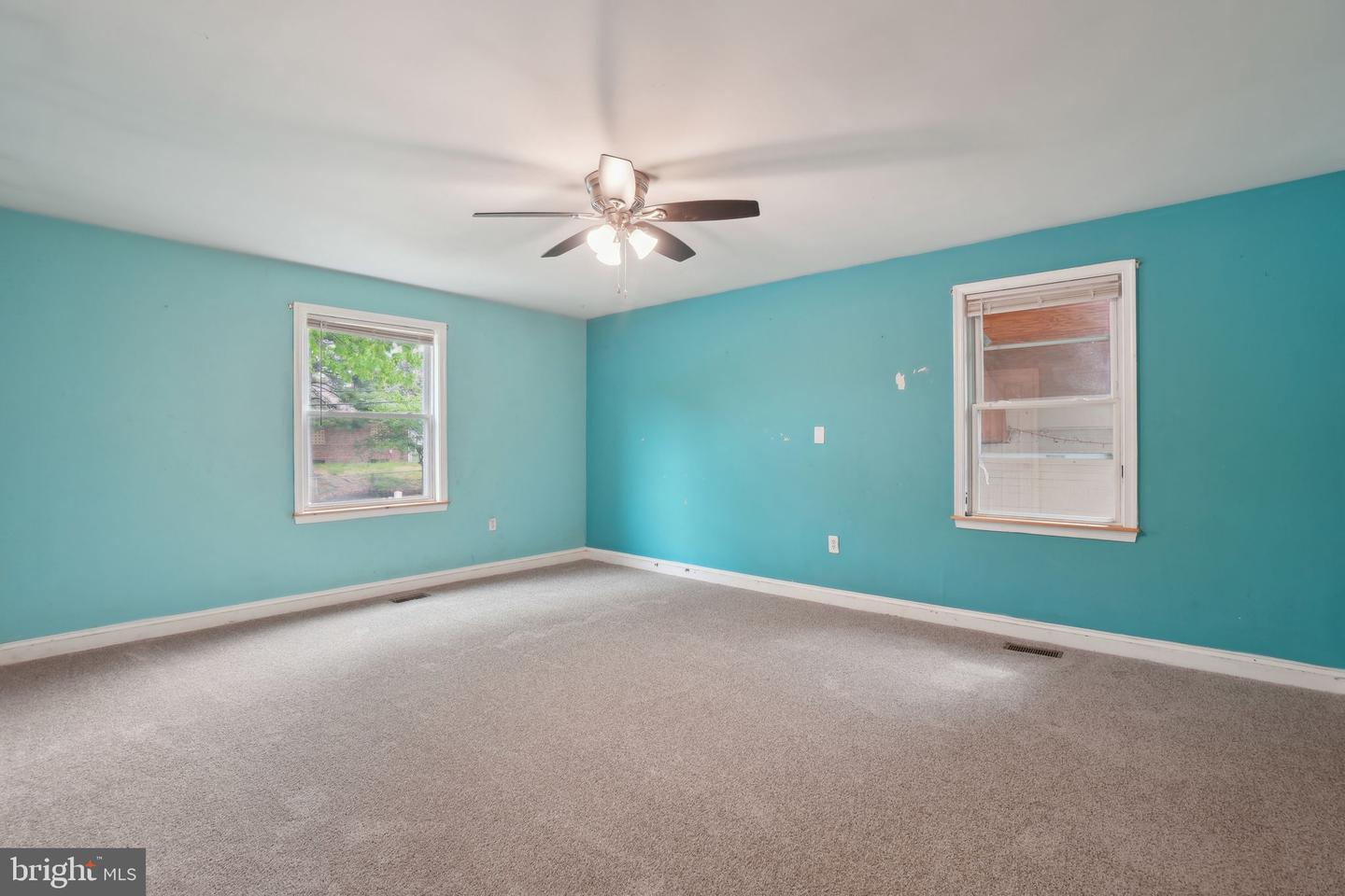4301 ORD ST NE, WASHINGTON, District Of Columbia 20019, 4 Bedrooms Bedrooms, ,2 BathroomsBathrooms,Residential,For sale,4301 ORD ST NE,DCDC2194890 MLS # DCDC2194890
