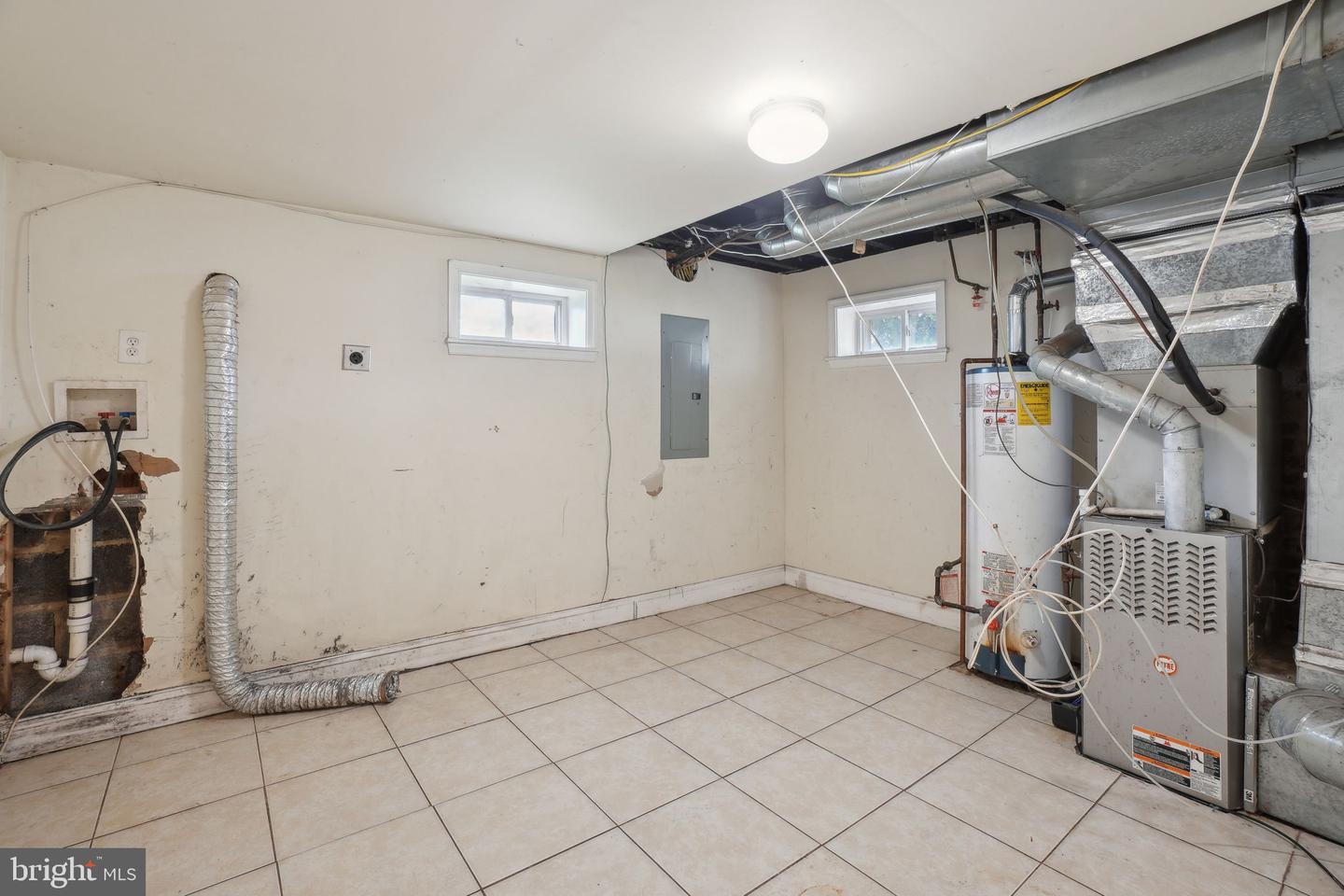4301 ORD ST NE, WASHINGTON, District Of Columbia 20019, 4 Bedrooms Bedrooms, ,2 BathroomsBathrooms,Residential,For sale,4301 ORD ST NE,DCDC2194890 MLS # DCDC2194890