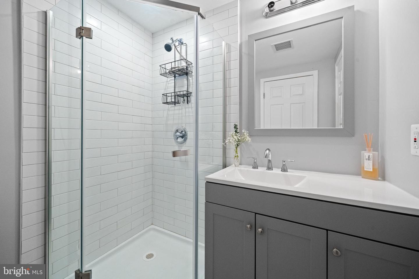 6600 QUANDER RD, ALEXANDRIA, Virginia 22307, 4 Bedrooms Bedrooms, ,2 BathroomsBathrooms,Residential,For sale,6600 QUANDER RD,VAFX2233430 MLS # VAFX2233430