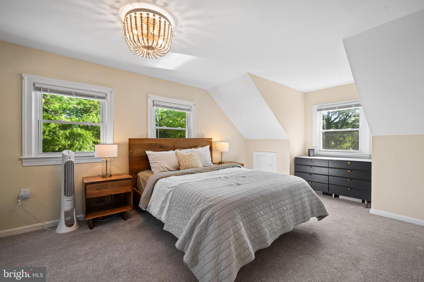6600 QUANDER RD, ALEXANDRIA, Virginia 22307, 4 Bedrooms Bedrooms, ,2 BathroomsBathrooms,Residential,For sale,6600 QUANDER RD,VAFX2233430 MLS # VAFX2233430
