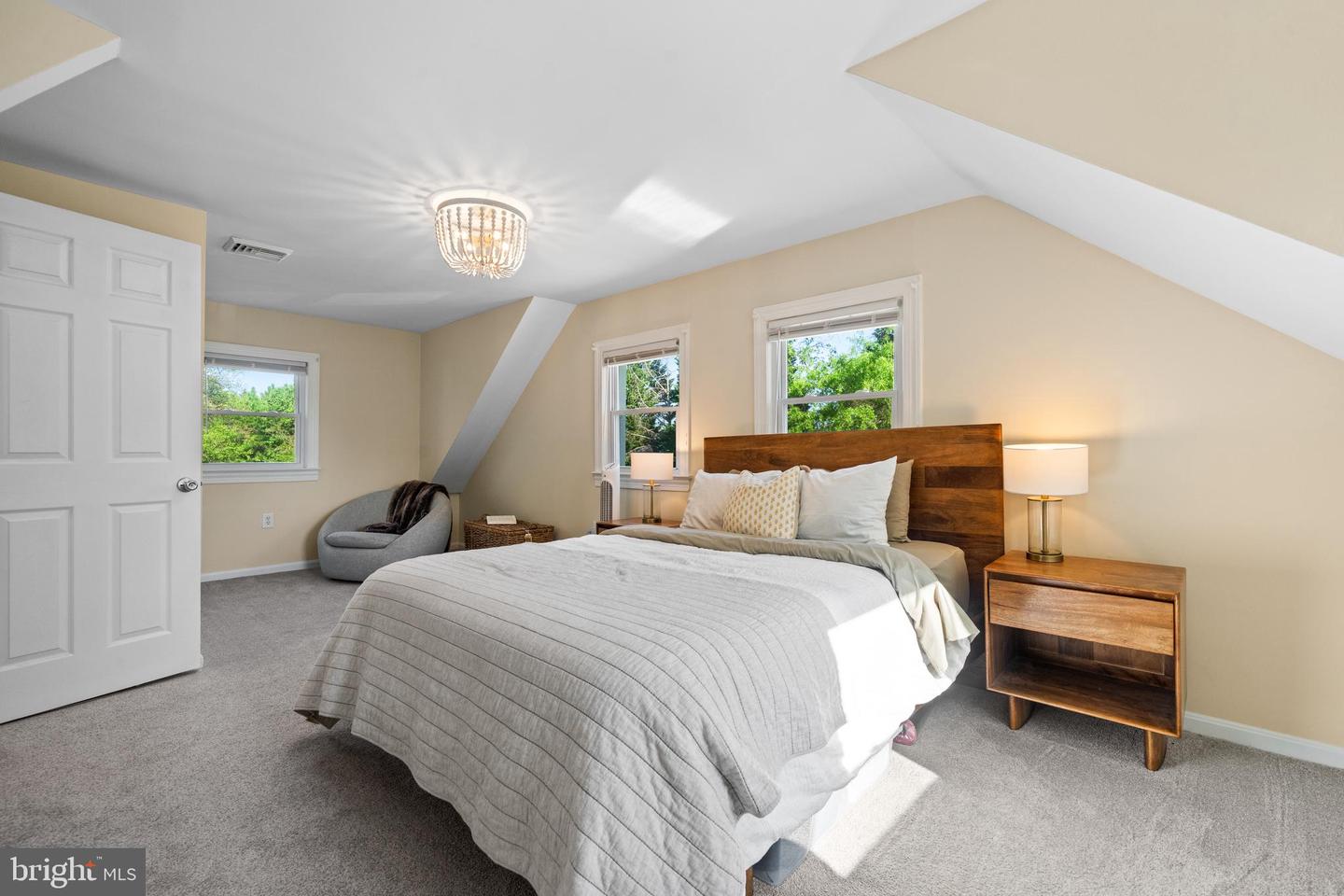 6600 QUANDER RD, ALEXANDRIA, Virginia 22307, 4 Bedrooms Bedrooms, ,2 BathroomsBathrooms,Residential,For sale,6600 QUANDER RD,VAFX2233430 MLS # VAFX2233430