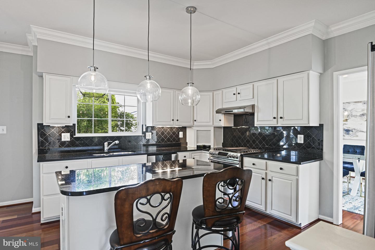 815 KENNETH PL SE, LEESBURG, Virginia 20175, 4 Bedrooms Bedrooms, ,3 BathroomsBathrooms,Residential,For sale,815 KENNETH PL SE,VALO2093592 MLS # VALO2093592