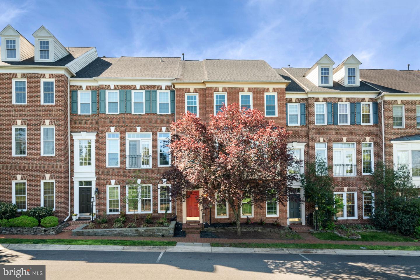43781 APACHE WELLS TER, LEESBURG, Virginia 20176, 3 Bedrooms Bedrooms, ,2 BathroomsBathrooms,Residential,For sale,43781 APACHE WELLS TER,VALO2093596 MLS # VALO2093596