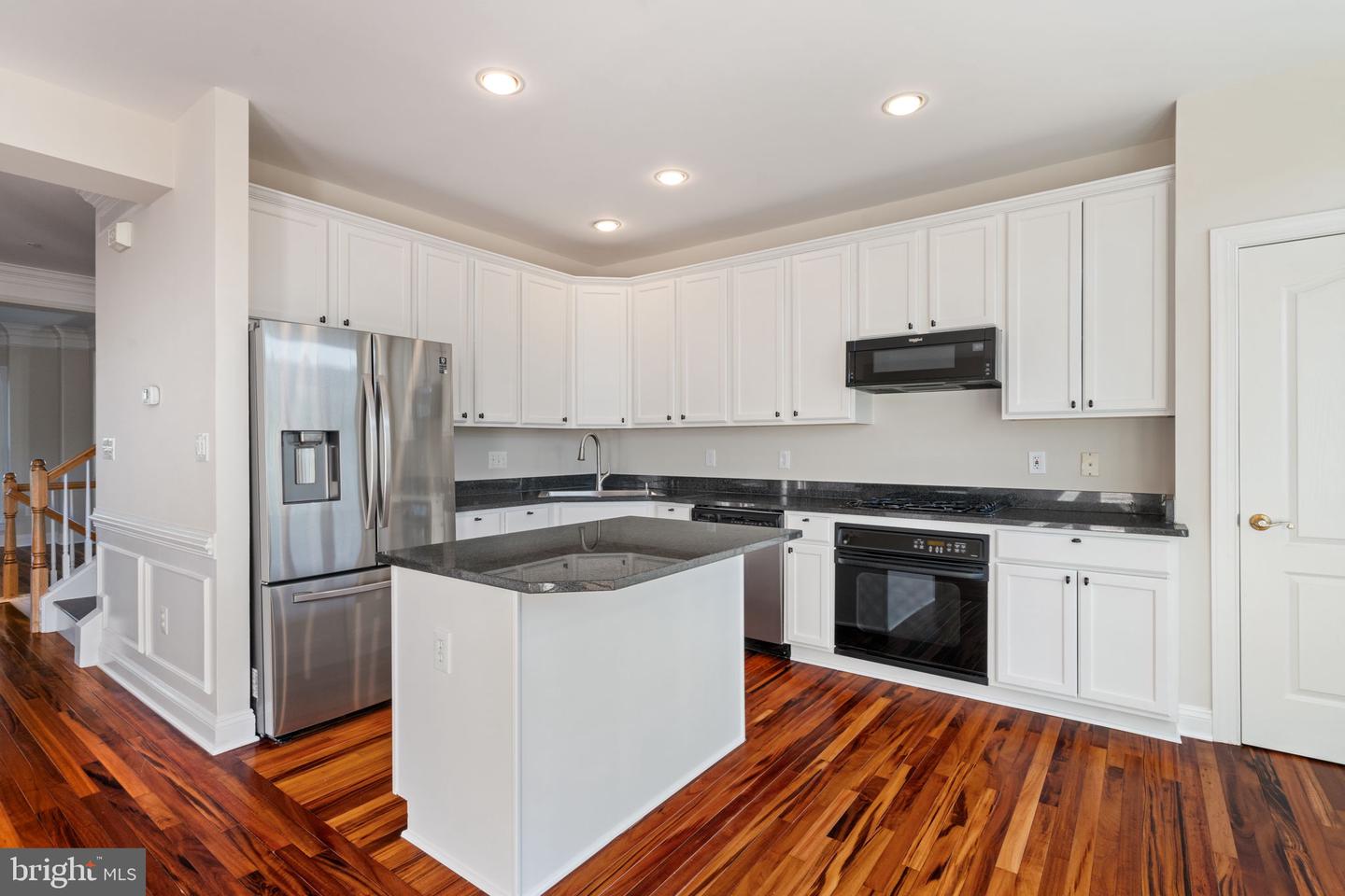 43781 APACHE WELLS TER, LEESBURG, Virginia 20176, 3 Bedrooms Bedrooms, ,2 BathroomsBathrooms,Residential,For sale,43781 APACHE WELLS TER,VALO2093596 MLS # VALO2093596