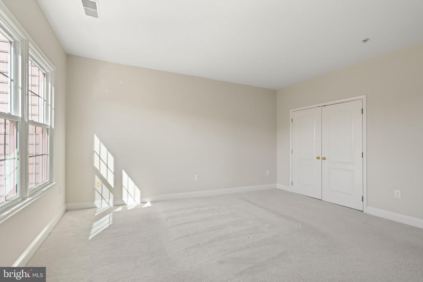 43781 APACHE WELLS TER, LEESBURG, Virginia 20176, 3 Bedrooms Bedrooms, ,2 BathroomsBathrooms,Residential,For sale,43781 APACHE WELLS TER,VALO2093596 MLS # VALO2093596