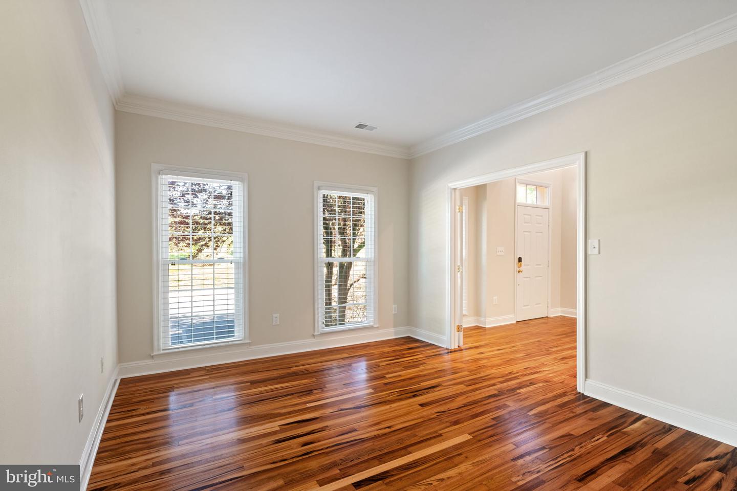 43781 APACHE WELLS TER, LEESBURG, Virginia 20176, 3 Bedrooms Bedrooms, ,2 BathroomsBathrooms,Residential,For sale,43781 APACHE WELLS TER,VALO2093596 MLS # VALO2093596