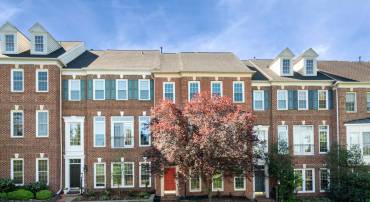 43781 APACHE WELLS TER, LEESBURG, Virginia 20176, 3 Bedrooms Bedrooms, ,2 BathroomsBathrooms,Residential,For sale,43781 APACHE WELLS TER,VALO2093596 MLS # VALO2093596