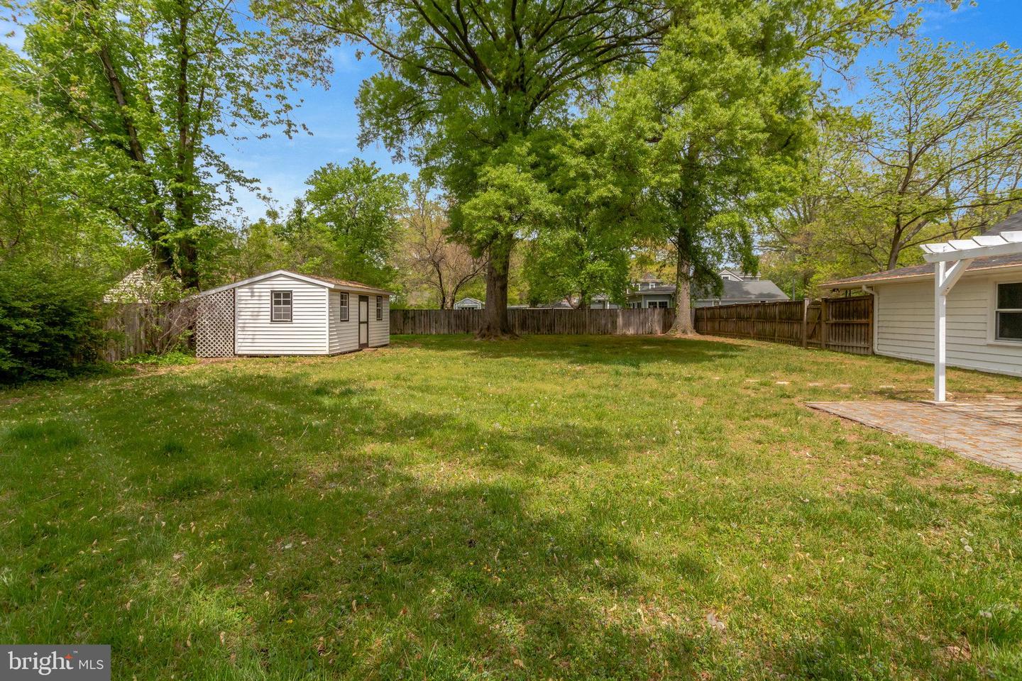 8808 OAK LEAF DR, ALEXANDRIA, Virginia 22309, 4 Bedrooms Bedrooms, ,1 BathroomBathrooms,Residential,For sale,8808 OAK LEAF DR,VAFX2233554 MLS # VAFX2233554