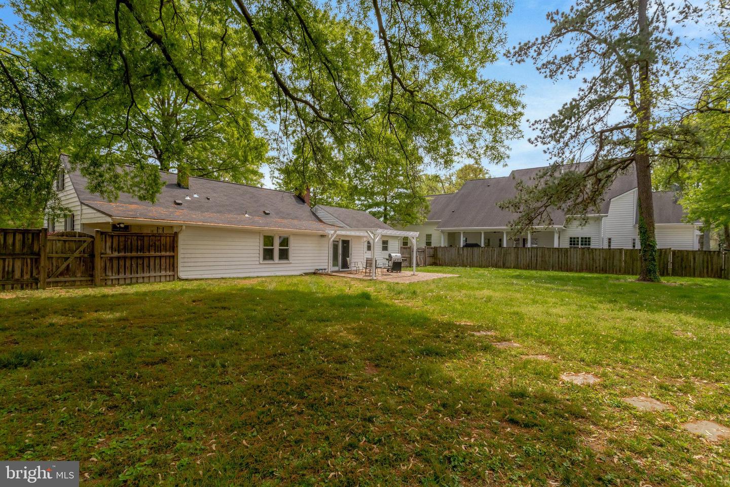 8808 OAK LEAF DR, ALEXANDRIA, Virginia 22309, 4 Bedrooms Bedrooms, ,1 BathroomBathrooms,Residential,For sale,8808 OAK LEAF DR,VAFX2233554 MLS # VAFX2233554