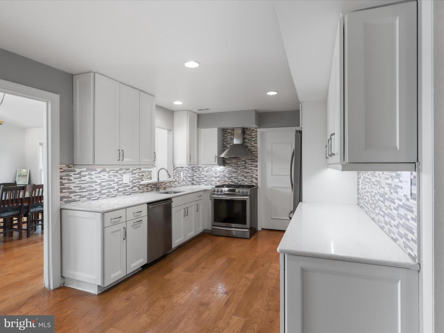 13129 PENNYPACKER LN, FAIRFAX, Virginia 22033, 4 Bedrooms Bedrooms, ,2 BathroomsBathrooms,Residential,For sale,13129 PENNYPACKER LN,VAFX2233560 MLS # VAFX2233560