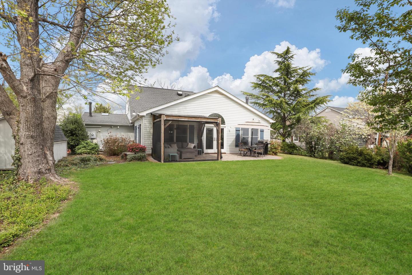 13129 PENNYPACKER LN, FAIRFAX, Virginia 22033, 4 Bedrooms Bedrooms, ,2 BathroomsBathrooms,Residential,For sale,13129 PENNYPACKER LN,VAFX2233560 MLS # VAFX2233560
