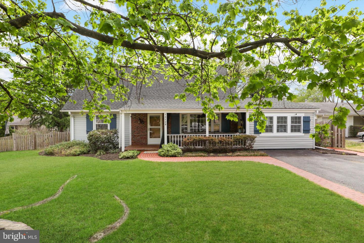 13129 PENNYPACKER LN, FAIRFAX, Virginia 22033, 4 Bedrooms Bedrooms, ,2 BathroomsBathrooms,Residential,For sale,13129 PENNYPACKER LN,VAFX2233560 MLS # VAFX2233560
