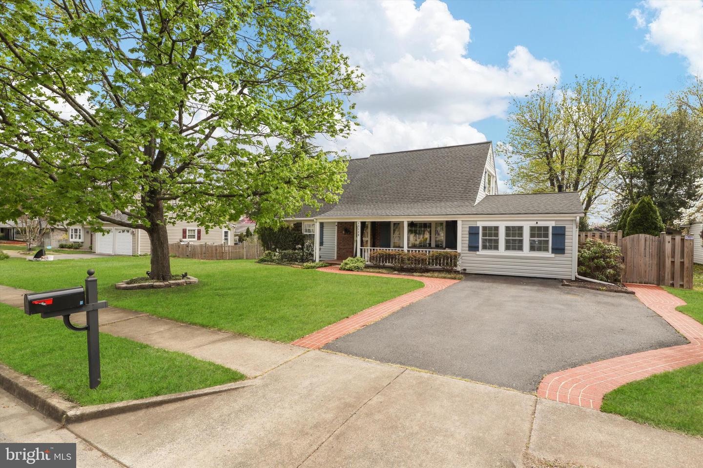 13129 PENNYPACKER LN, FAIRFAX, Virginia 22033, 4 Bedrooms Bedrooms, ,2 BathroomsBathrooms,Residential,For sale,13129 PENNYPACKER LN,VAFX2233560 MLS # VAFX2233560