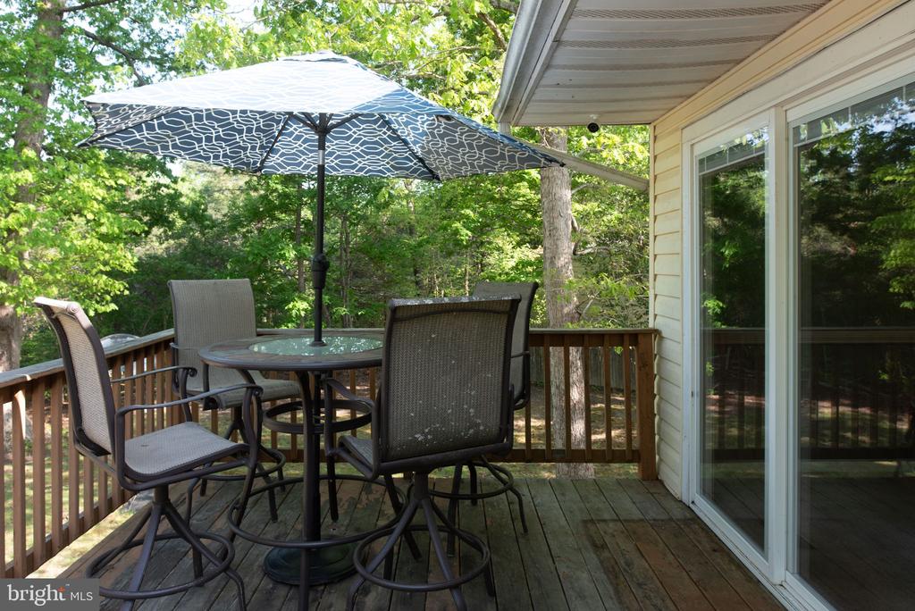 5703 E POINT CIR, SPOTSYLVANIA, Virginia 22551, 5 Bedrooms Bedrooms, ,3 BathroomsBathrooms,Residential,5703 E POINT CIR,VASP2032296 MLS # VASP2032296