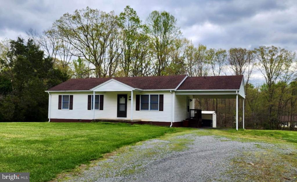 5207 SUMERDUCK RD, SUMERDUCK, Virginia, 3 Bedrooms Bedrooms, ,2 BathroomsBathrooms,Residential,5207 SUMERDUCK RD,VAFQ2016318 MLS # VAFQ2016318