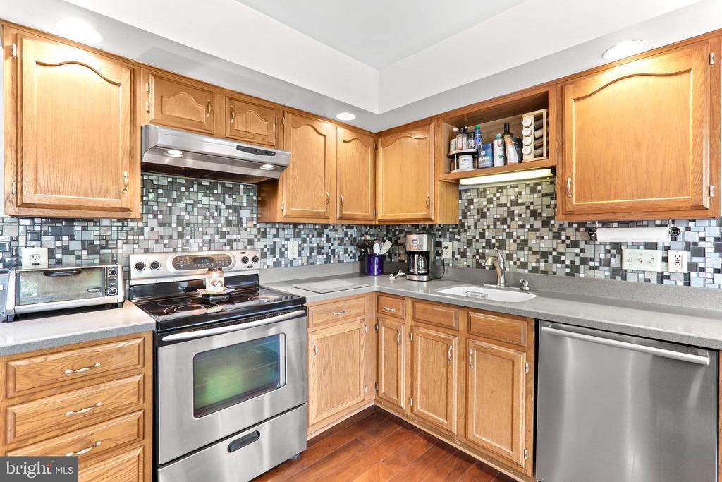3908 HAZEL CT, FREDERICKSBURG, Virginia 22407, 4 Bedrooms Bedrooms, ,2 BathroomsBathrooms,Residential,3908 HAZEL CT,VASP2032354 MLS # VASP2032354