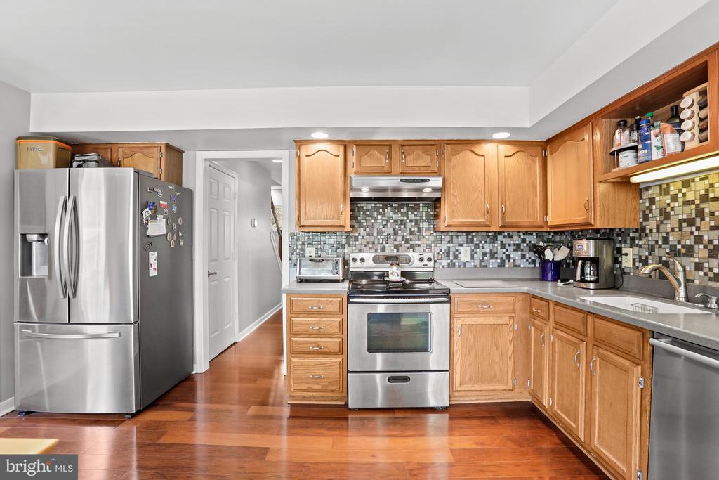 3908 HAZEL CT, FREDERICKSBURG, Virginia 22407, 4 Bedrooms Bedrooms, ,2 BathroomsBathrooms,Residential,3908 HAZEL CT,VASP2032354 MLS # VASP2032354
